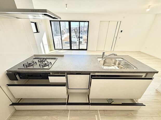 【ダイニングキッチン】■作る楽しみと食べる幸せを届けるキッチン