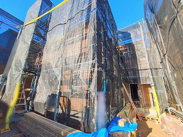 【現地外観写真】■暮らしを彩る充実した設備仕様が備わった住まい