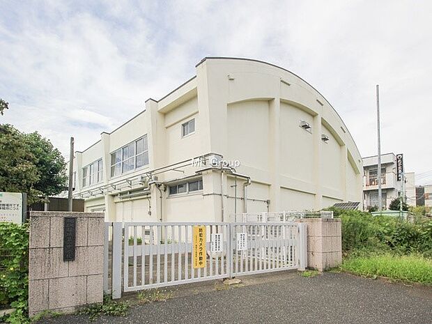 稲城第一中学校（約1,760m・徒歩22分）