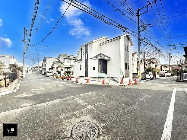 【前面道路含む現地写真】■新しい時代の息吹を感じる、心地よい環境