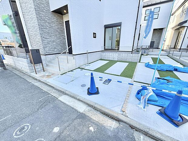 【駐車場】■快適な駐車スペースで安心