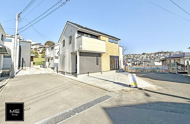 【前面道路含む現地写真】■新しい住まい、街の新しい風景