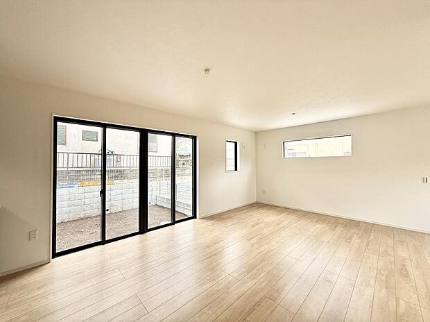 【ダイニング】■何気ない毎日を特別にする、癒しの空間