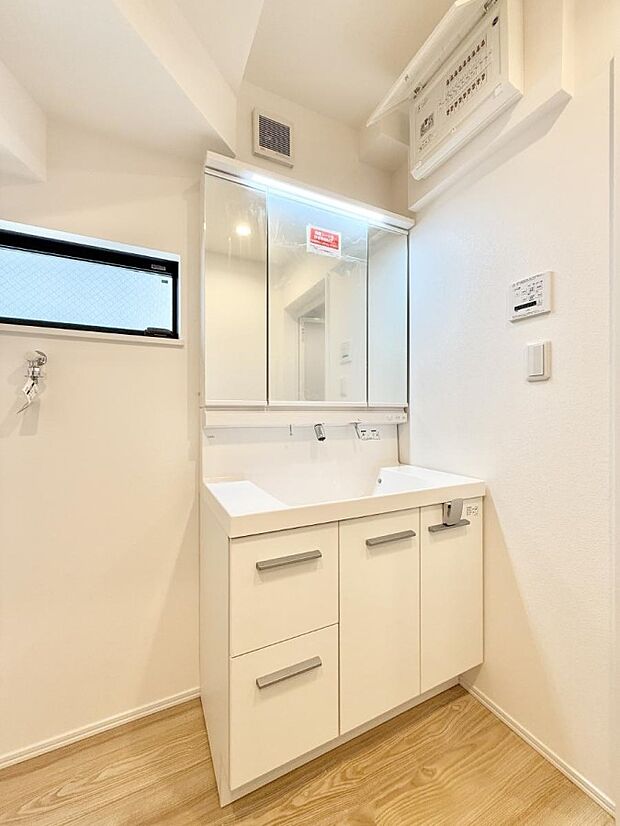 【洗面台・洗面所】■清潔感があり、気持ちよく使えます