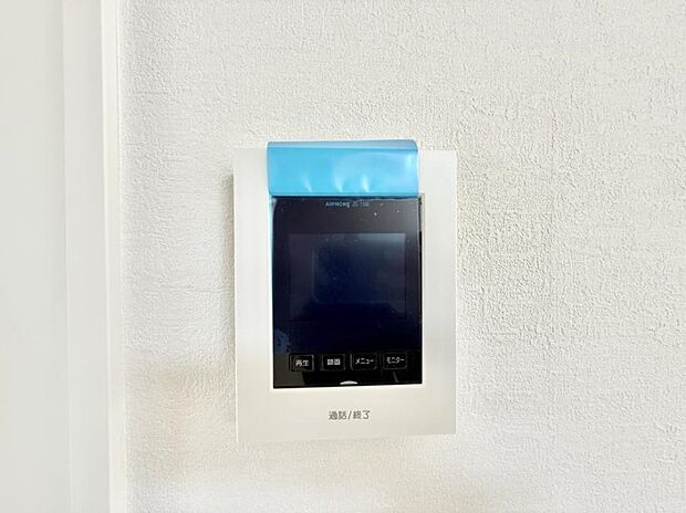 【TVモニター付インターフォン】■画面でしっかり確認でき防犯対策に最適