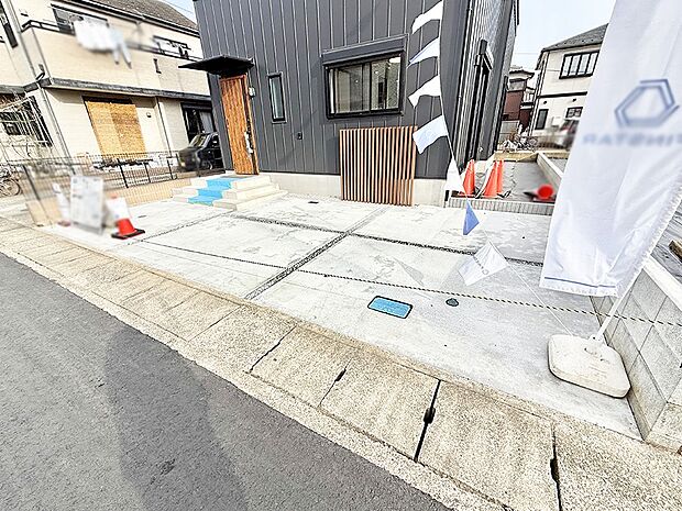 【駐車場】■快適な駐車スペースで安心