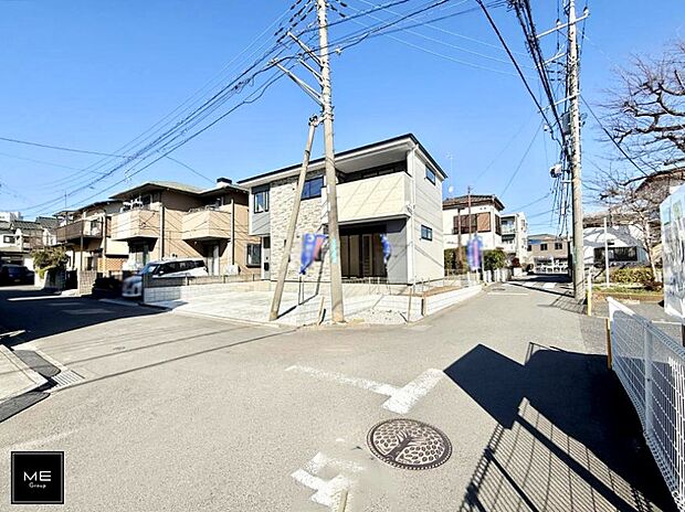 【前面道路含む現地写真】■この道を歩けば、毎日が少し特別になる