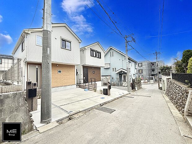 【前面道路含む現地写真】■新しい住まい、街の新しい風景