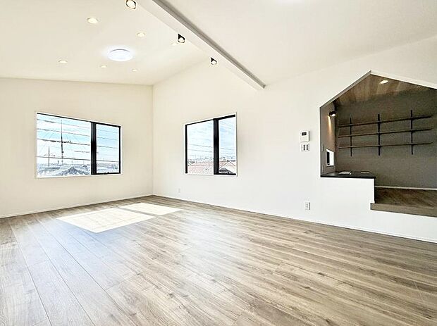 【ダイニング】■自然と心がほどける、リラックスできる場所