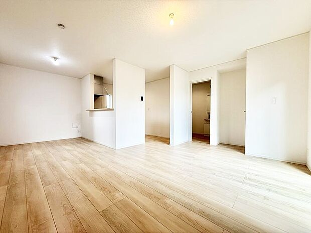 【ダイニング】■何気ない毎日を特別にする、癒しの空間