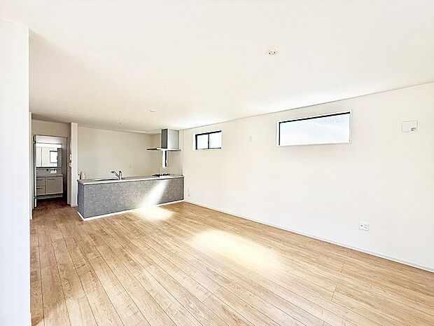 【リビングダイニング】■お気に入りの場所で、のんびりとした時間を