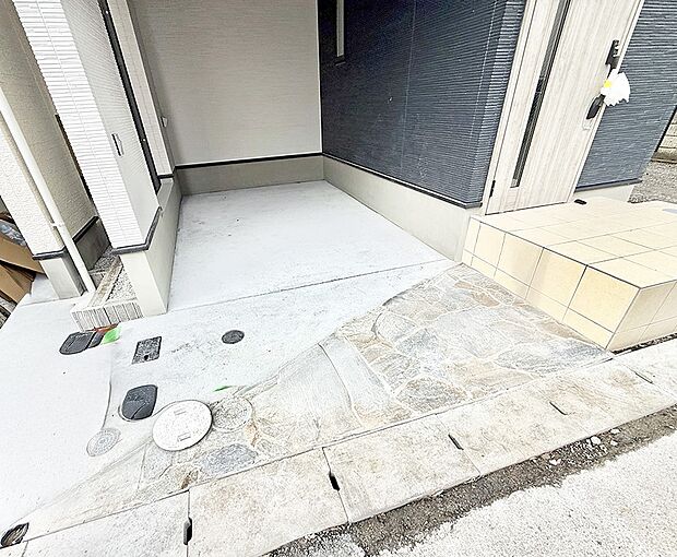 【駐車場】■毎日の駐車が快適に