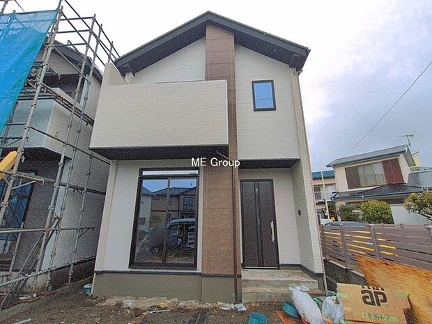 【現地外観写真】■暮らしを豊かにする充実した仕様設備で快適に