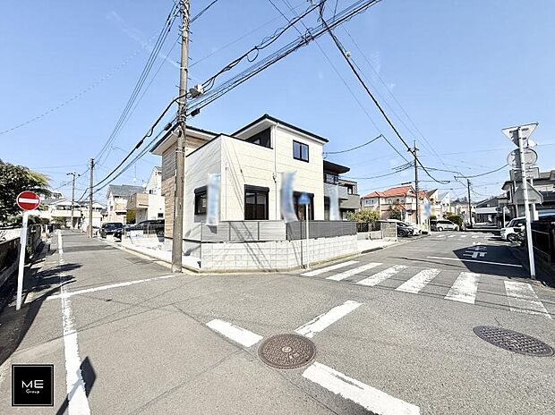 【前面道路含む現地写真】■新しい住まい、街の新しい風景