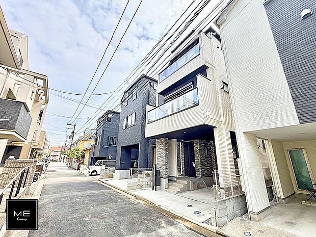 【前面道路含む現地写真】■新しい時代の息吹を感じる、心地よい環境