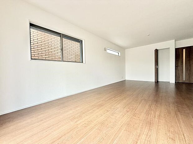 【リビング】■くつろぎと笑顔が集まる、心温まるリビング