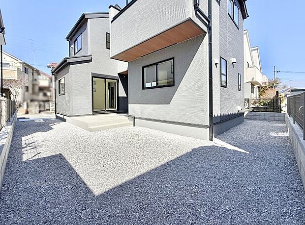 【庭】■庭付き住宅は多様な使用用途で活用できます  