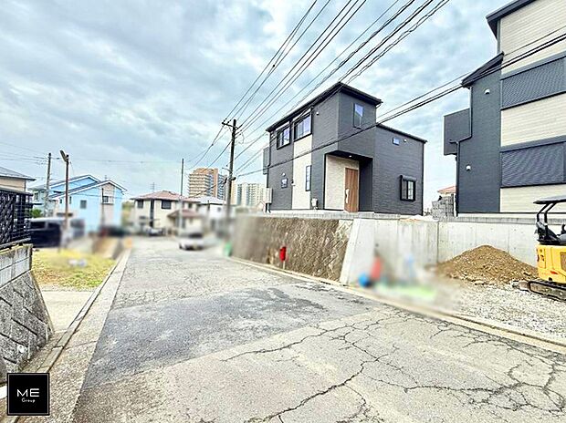 【前面道路含む現地写真】■新しい時代の息吹を感じる、心地よい環境