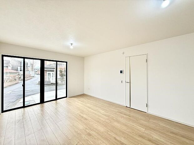 【リビング】■自然と会話が生まれる、心地よいひととき