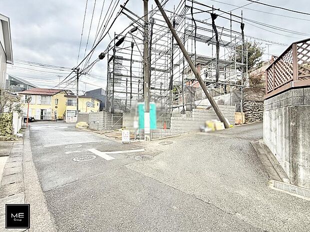 【前面道路含む現地写真】■新しい住まい、街の新しい風景