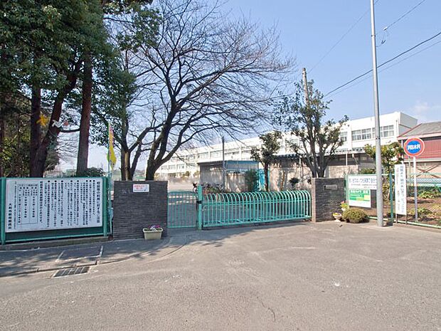 大和市立西鶴間小学校(約300m・徒歩4分)