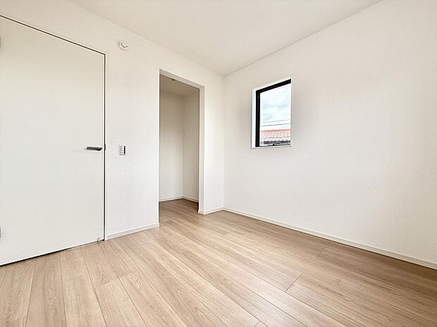 【子供部屋】■仕事や勉強のスペースに使うことで、集中しやすく静かな環境が整います