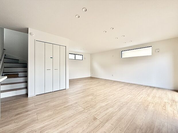 【ダイニング】■何気ない毎日を特別にする、癒しの空間