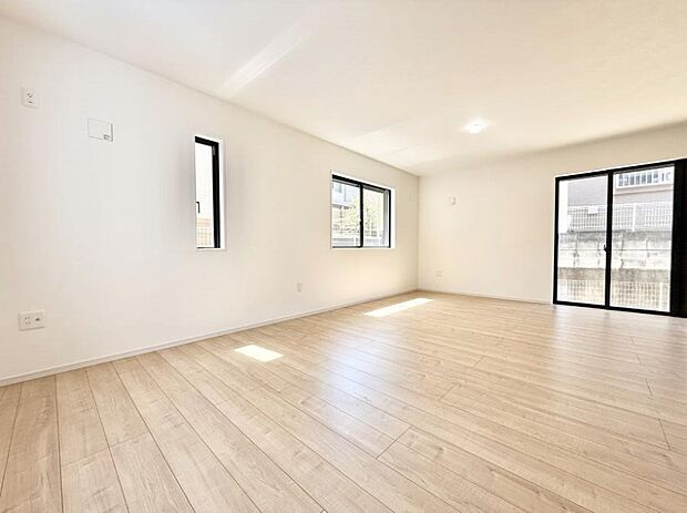 【リビングダイニング】■シンプルだけど贅沢、大切な人と過ごす心がほどける空間