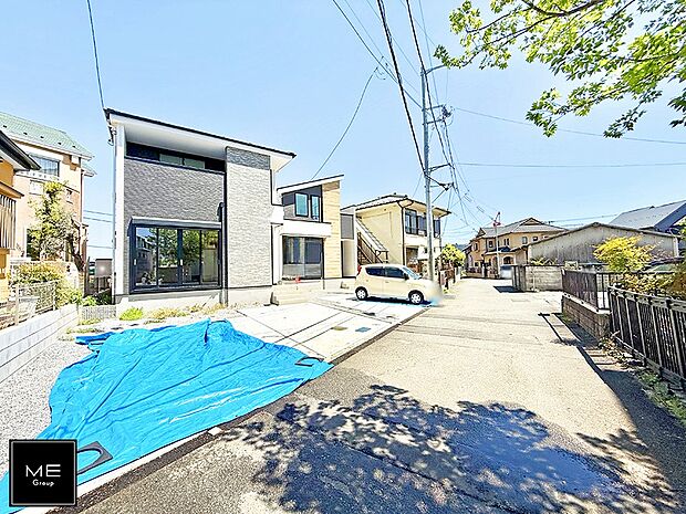 【前面道路含む現地写真】■新しい時代の息吹を感じる、心地よい環境