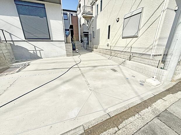 【駐車場】■カースペース有