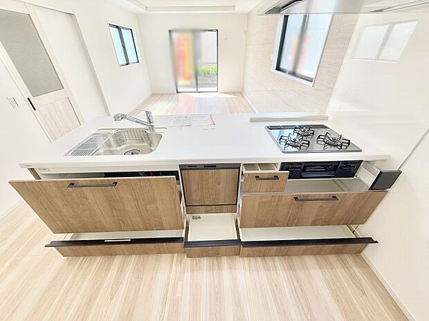 【キッチン】■シンプルで機能的、毎日使いやすいキッチン