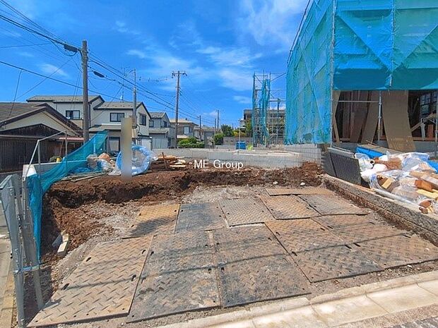 【現地外観写真】1号棟  ■新しい暮らしが始まる場所で、家族の絆を深める