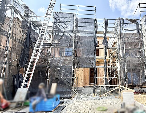 【現地外観写真】3号棟 ■暮らしを豊かにする充実した仕様設備で快適に