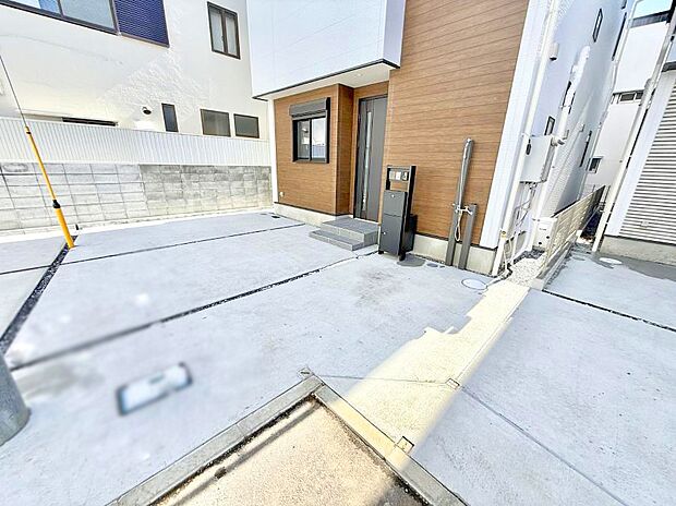 【駐車場】3号棟 ■自宅にカースペースがあると助かります