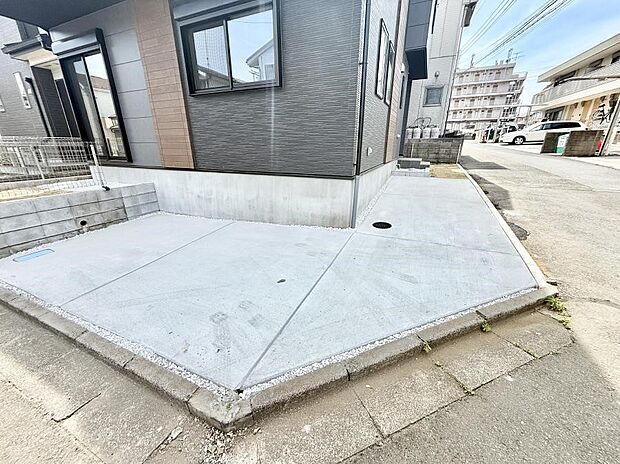 【駐車場】1号棟  ■毎日の駐車が快適に
