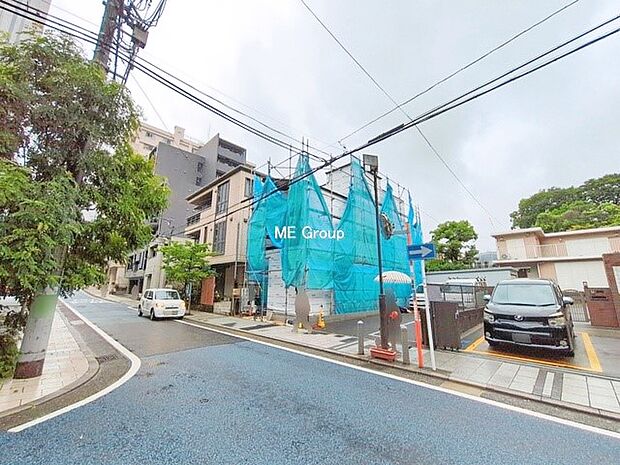 【前面道路含む現地写真】■新しい時代の息吹を感じる、心地よい環境