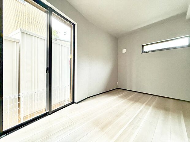 【リビング以外の居室】B号棟 ■機能的で使いやすいお部屋で毎日を快適に