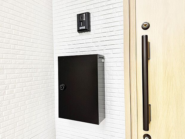 【宅配ボックス】■不在時でも荷物が受け取れる便利な宅配ボックス
