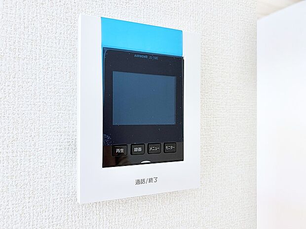 【TVモニター付インターフォン】■画面でしっかり確認でき防犯対策に最適