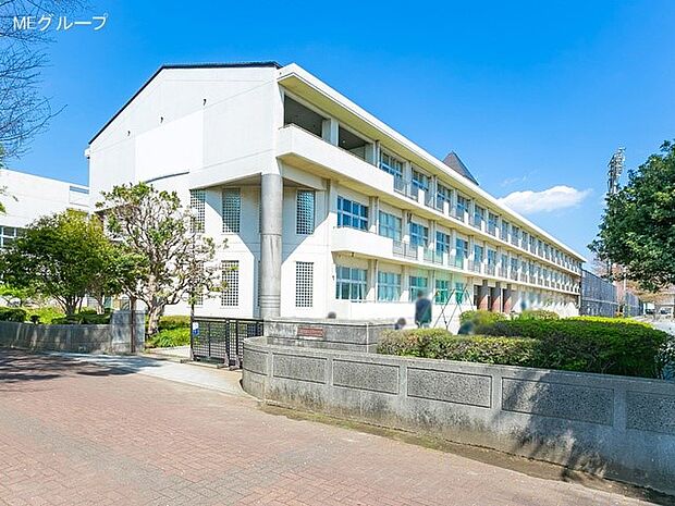 藤沢市立長後中学校（約1,500m・徒歩19分）