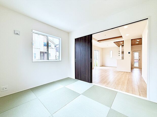 【リビング以外の居室】9号棟  ■清潔感あふれるお部屋で毎日を快適に過ごせます