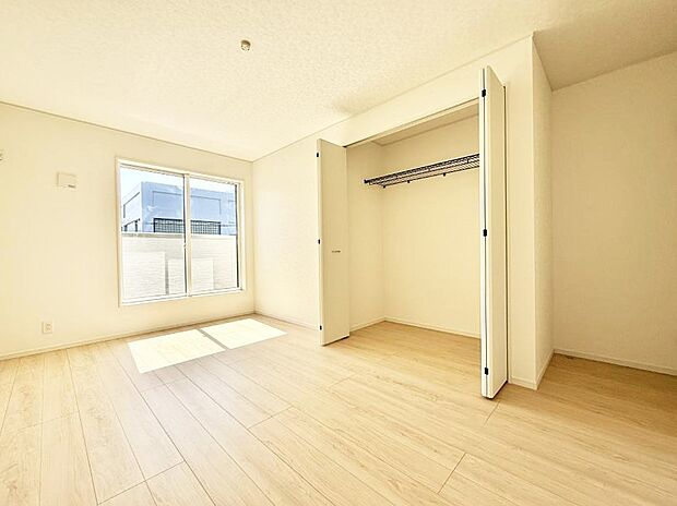 【子供部屋】2号棟 ■読書や趣味リモートワークなどさまざまな用途に対応できる柔軟さがあります
