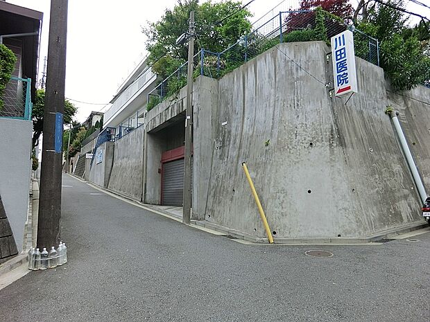 川田医院(約200m・徒歩3分)