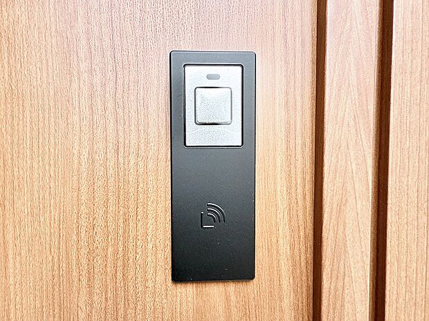【スマートキー】■鍵を取り出さずに便利に操作できて快適