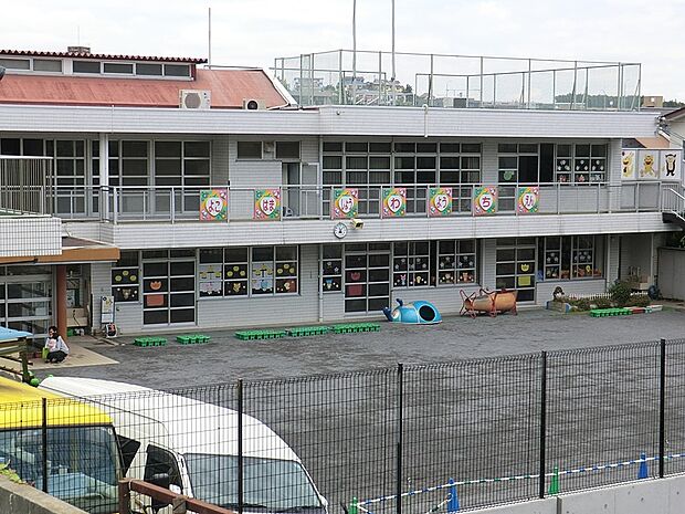 横浜昭和幼稚園（約1,000m・徒歩13分）