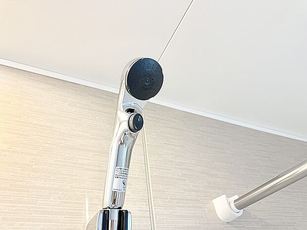 【浄水器】■清潔でおいしい水を手軽に供給してくれます