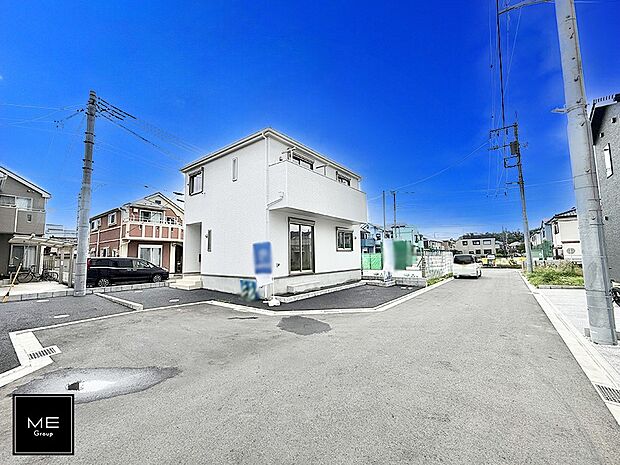【前面道路含む現地写真】■優雅なラインが、毎日を引き立てます