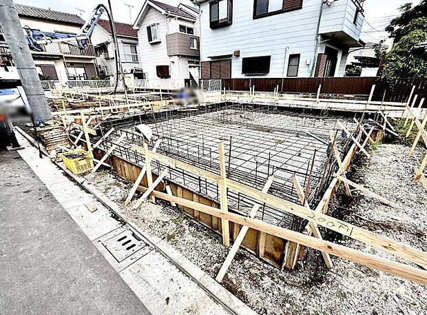 【現地外観写真】2号棟 ■暮らしを彩る充実した設備仕様が備わった住まい