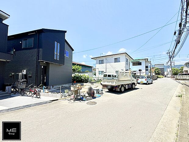 【現地外観写真】2号棟 ■暮らしを彩る充実した設備仕様が備わった住まい