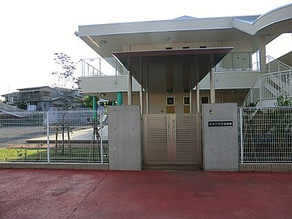 あさひが丘幼稚園 900m(12分)